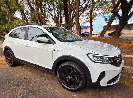 VOLKSWAGEN NIVUS 1.0 200 TSI TOTAL FLEX COMFORTLINE AUTOMÁTICO